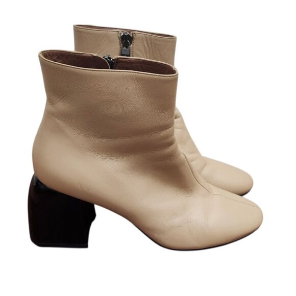 SportMax Beige Ankle Boots Black Block Heel Sleek Minimalist Pointed Toe 37.5 - Picture 2 of 14